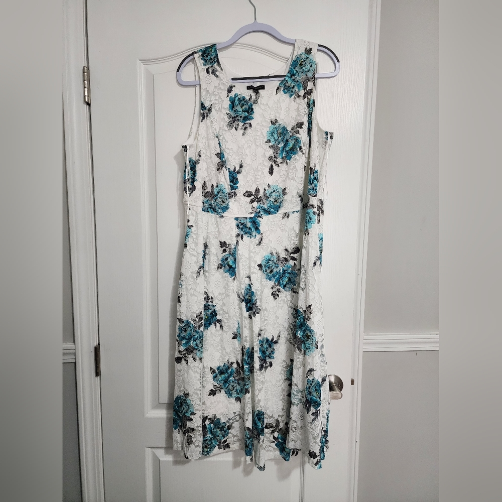 Lane Bryant sleeveless dress, size 18/20